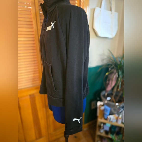 Puma Women's Black Quarter-Zip Cropped Crew Neck Sweatshirt - Picture 5 of 5